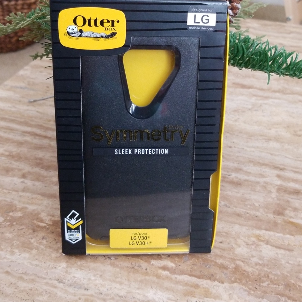LG V30/V30+ OtterBox Symmetry Case